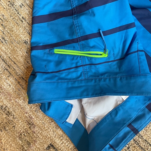 Men’s Vineyard Vines Board Shorts - Picture 4 of 5